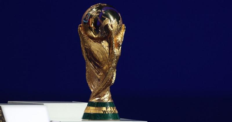 ФІФА оголосила безпрецедентні призові для команд, які візьмуть участь у чемпіонаті світу з футболу 2026 року.