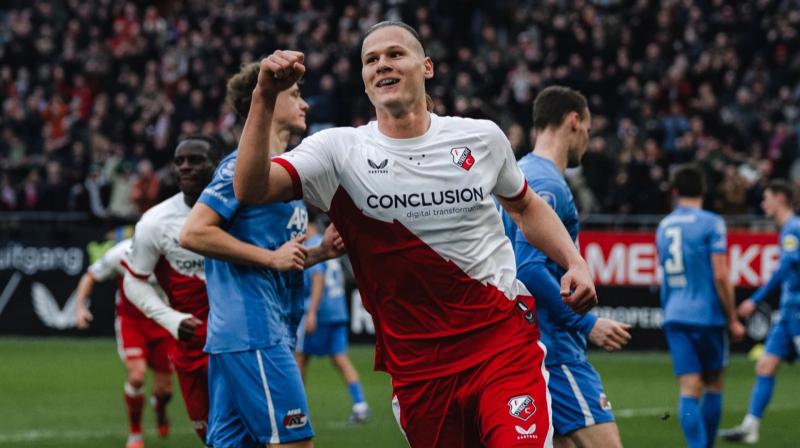 Утрехтський лебідь: Як Артем Степанов зустрів екстренера Суареса і відновив свою кар'єру.